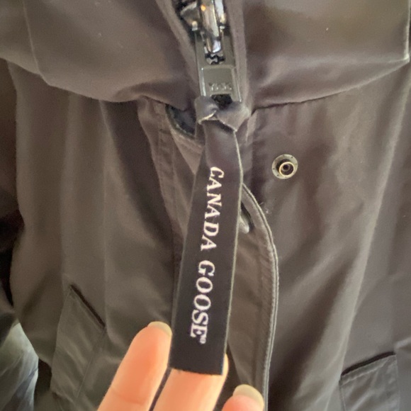 Canada Goose Trillium Parka - Picture 2 of 16